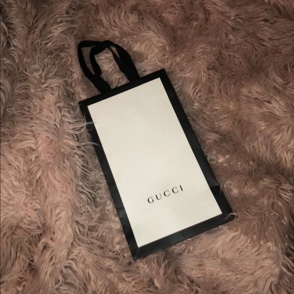 **SOLD** black and white gucci shopping bag - Picture 2 of 3